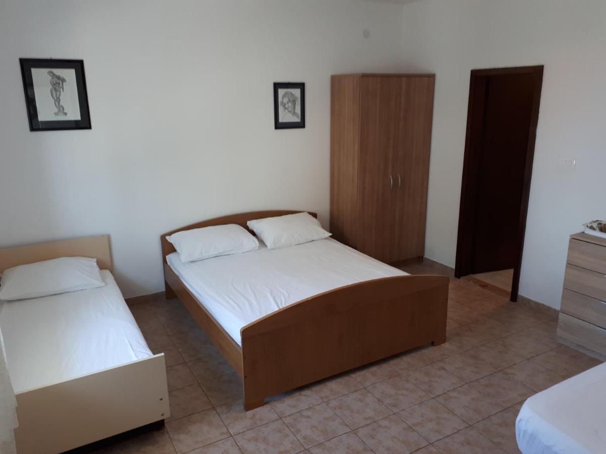 Anic Apartments Stanici ภายนอก รูปภาพ